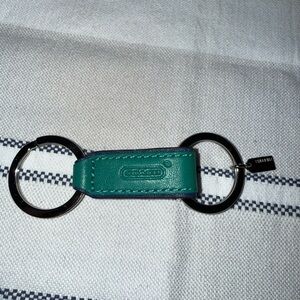 Coach Vintage Teal Turnlock Leather Valet Keychain